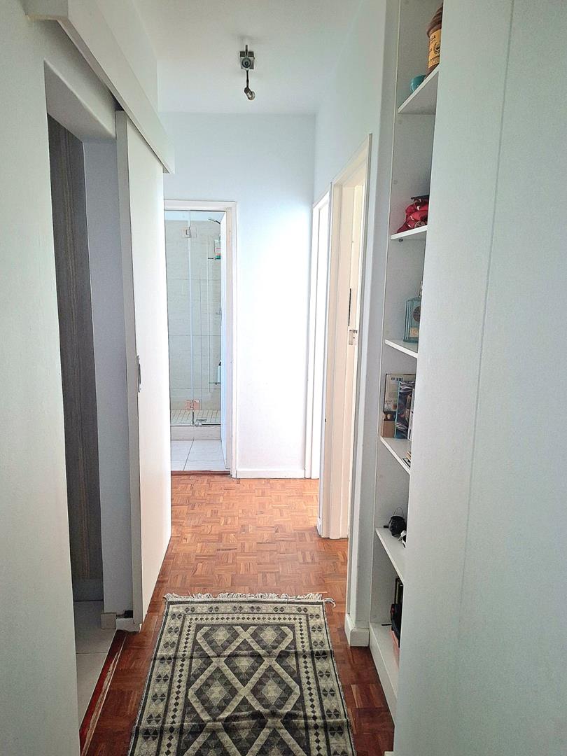 2 Bedroom Property for Sale in Sea Point Western Cape